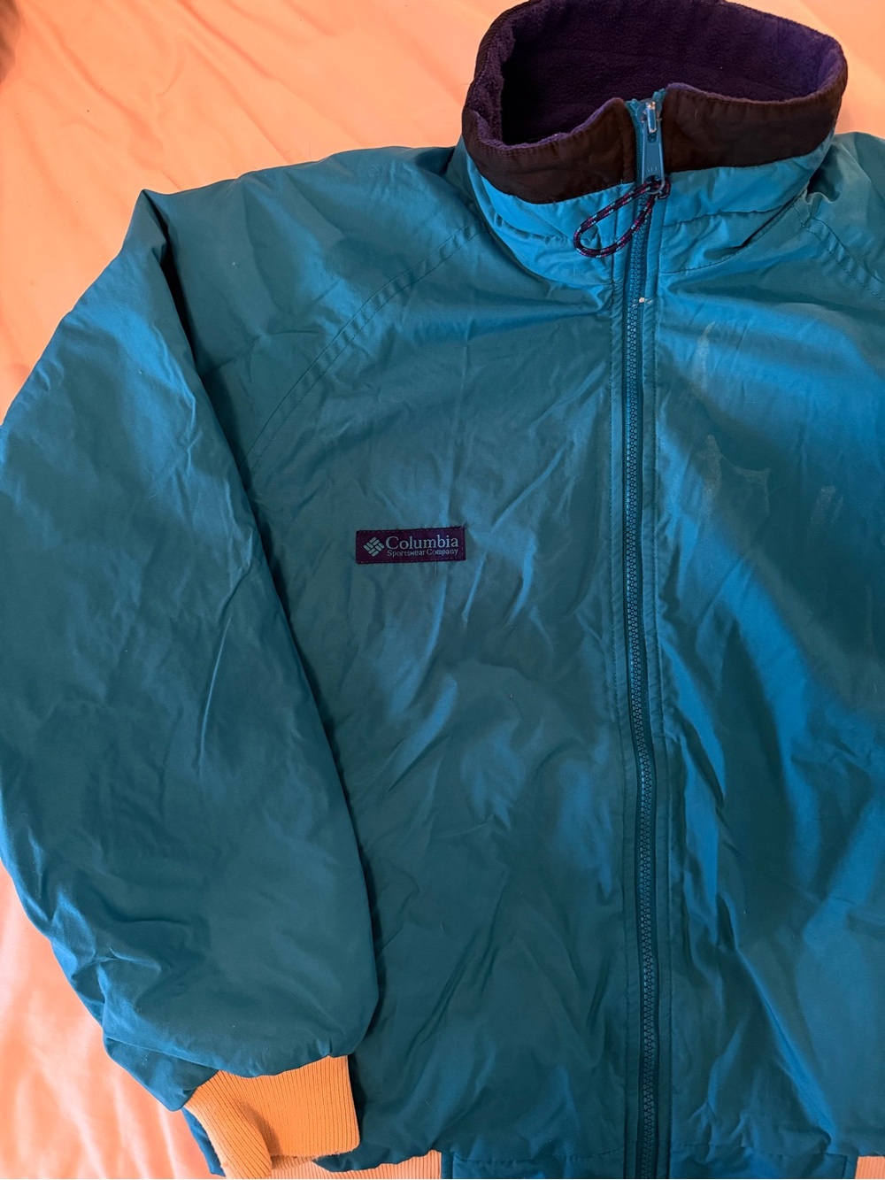 Columbia Men's Teal Blue Puffer Jacket with Navy Collar